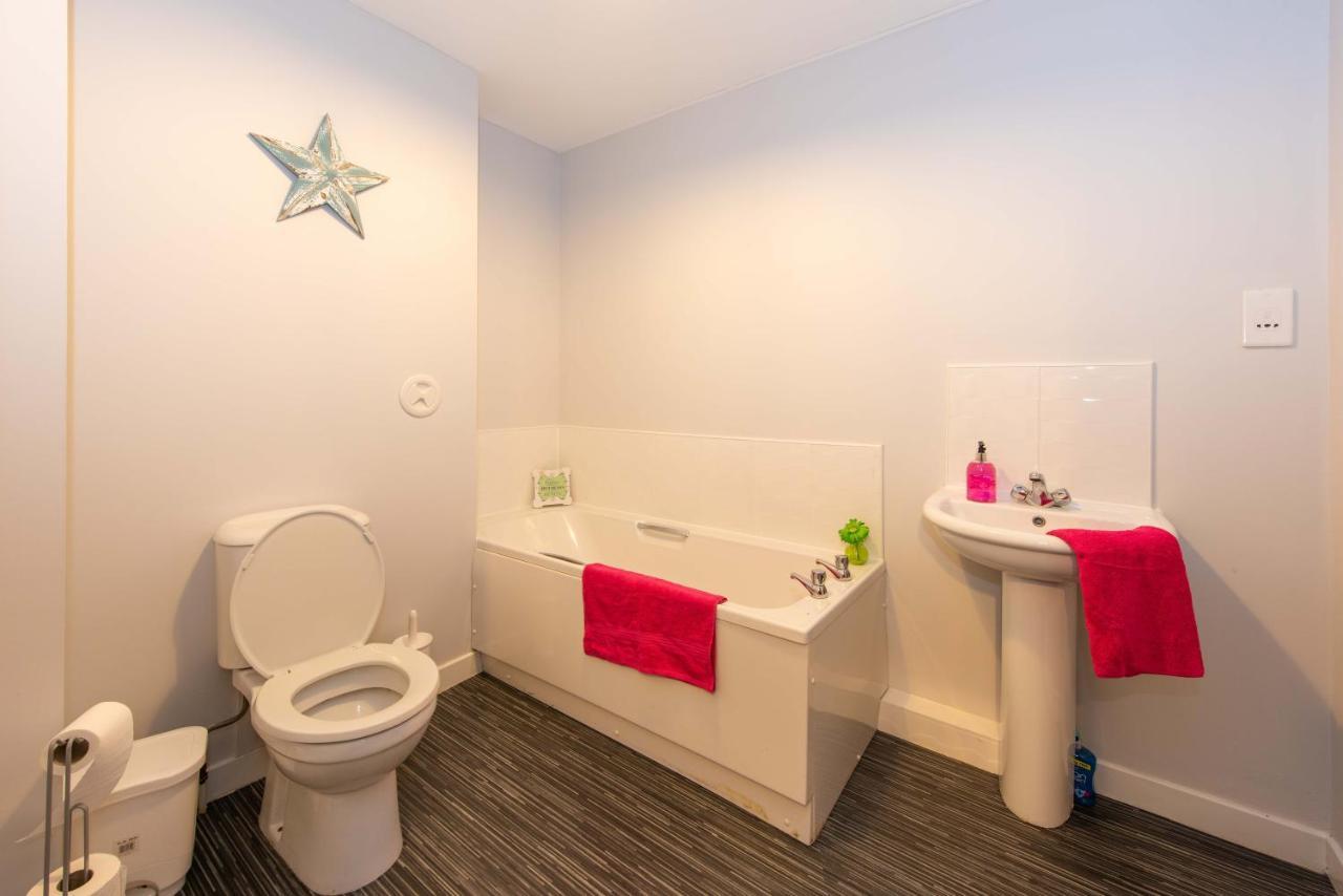 Premier - Wishaw En-Suite Apartment Esterno foto
